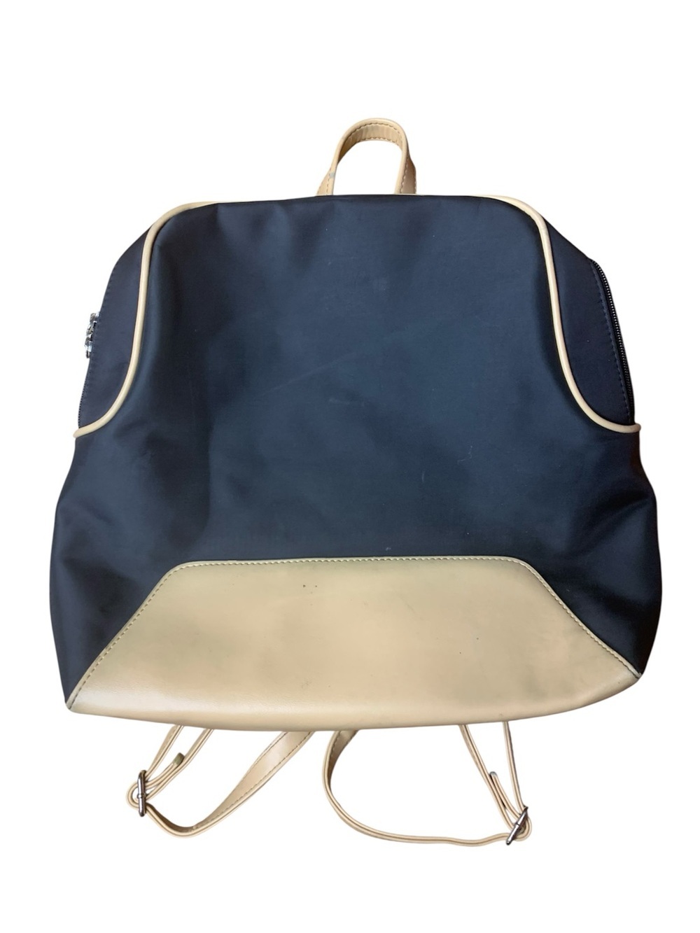 LA MODE Black & Tan Nylon Fashion Backpack – Lightweight Everyday Daypack